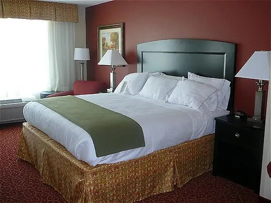 Express & By Ihg Hotel