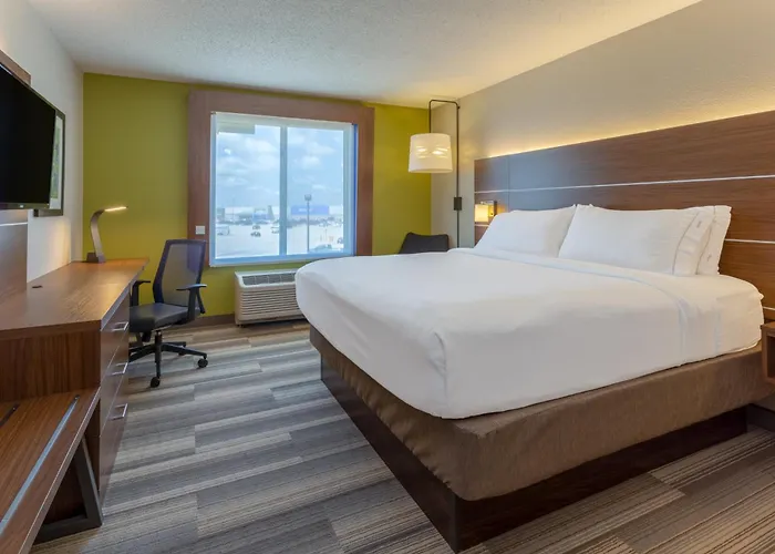 Express & By Ihg Hotel