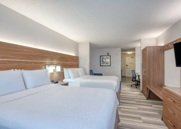 Express & By Ihg 3* Vandalia