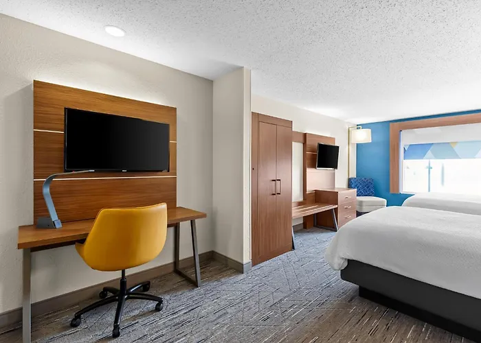 Express & By Ihg 3* Vandalia