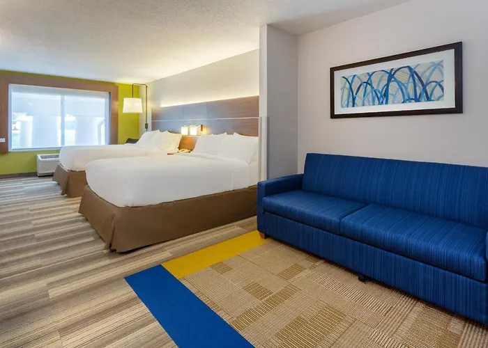 Express & By Ihg Vandalia